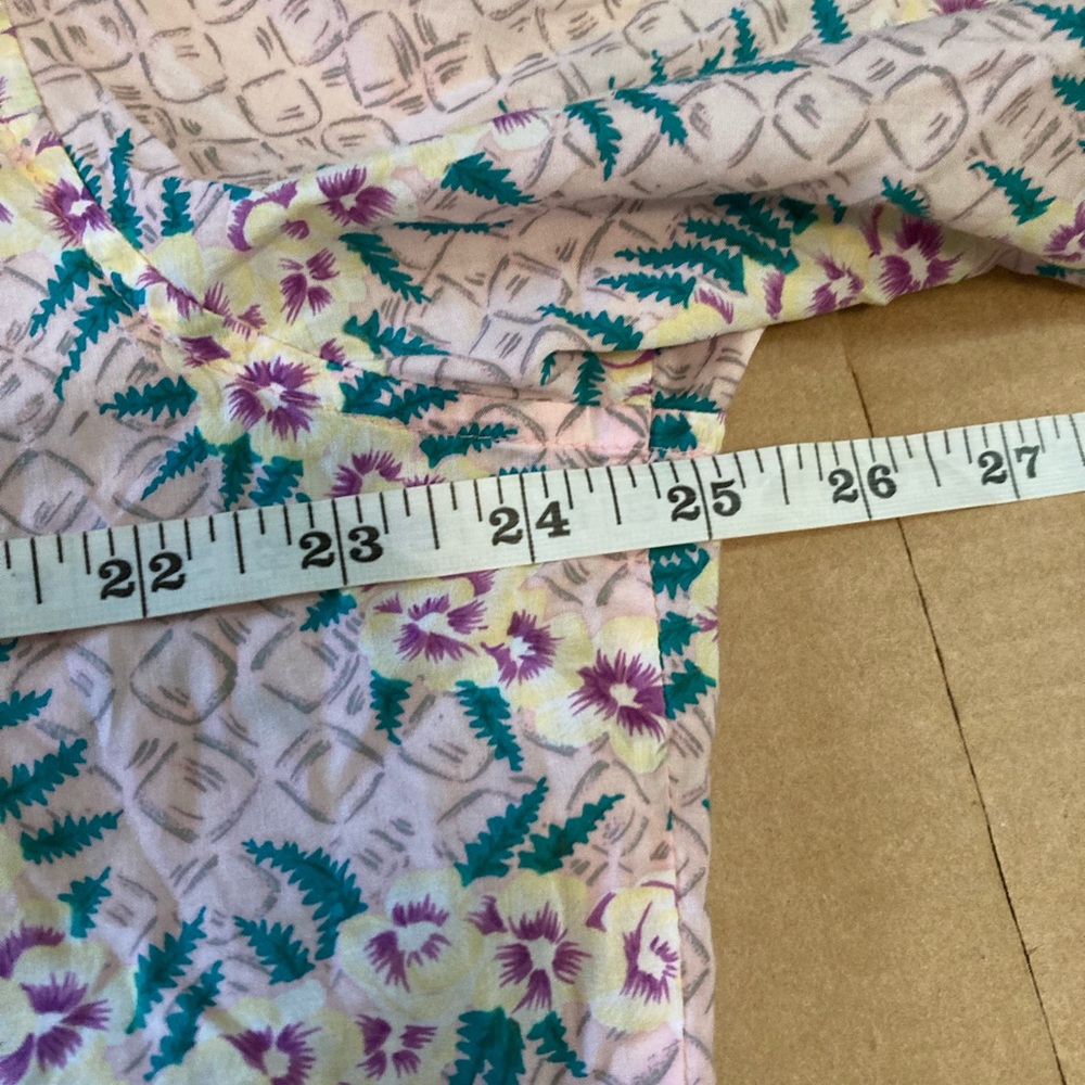Reyn Spooner Pink Flowers Hawaiian Print Shirt size M - Picture 5 of 7